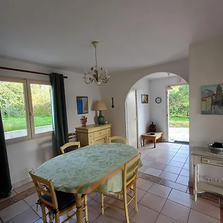 Familiale Authentique Proche Ferienhaus *