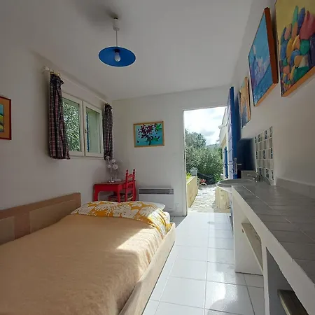 Ferienhaus Familiale Authentique Proche *